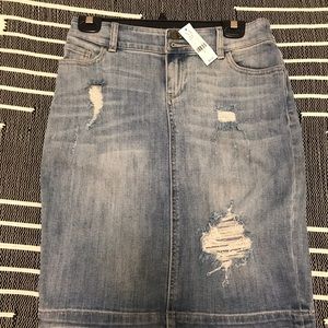 Denim skirt size 4 from NY&C